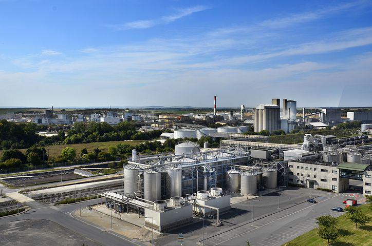 Separación y concentración de corrientes en producción en industria química, cosmética, farmacéutica